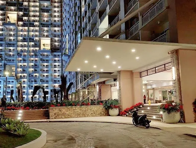 Infina Towers Affordable Staycation Hotel *