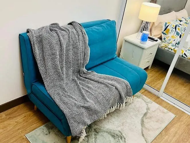 Infina Towers Affordable Staycation * Manila