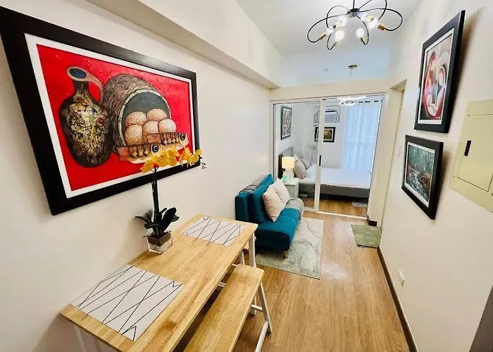 Infina Towers Affordable Staycation Hotel